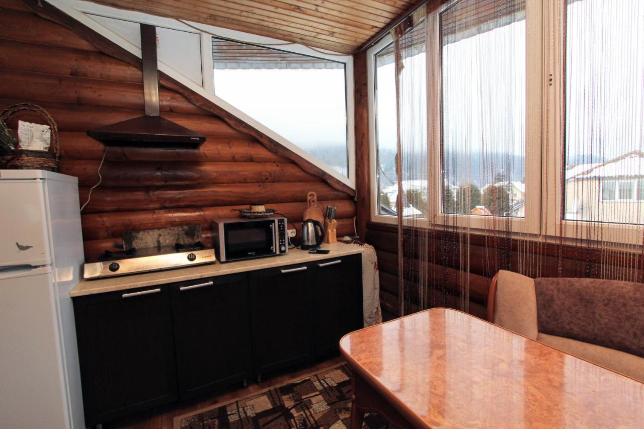 Complex "Shum Lisu" Appartement Tatariv Buitenkant foto