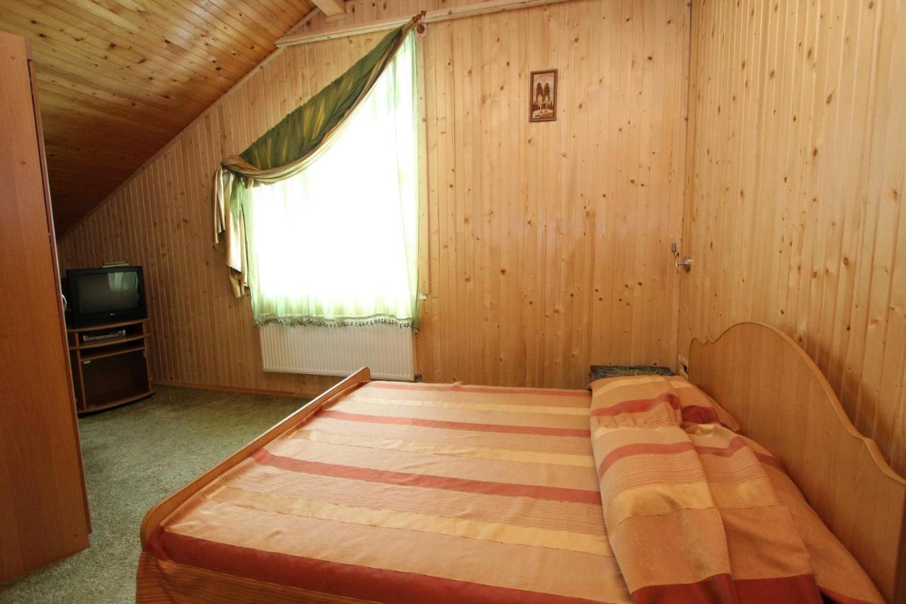 Complex "Shum Lisu" Appartement Tatariv Buitenkant foto