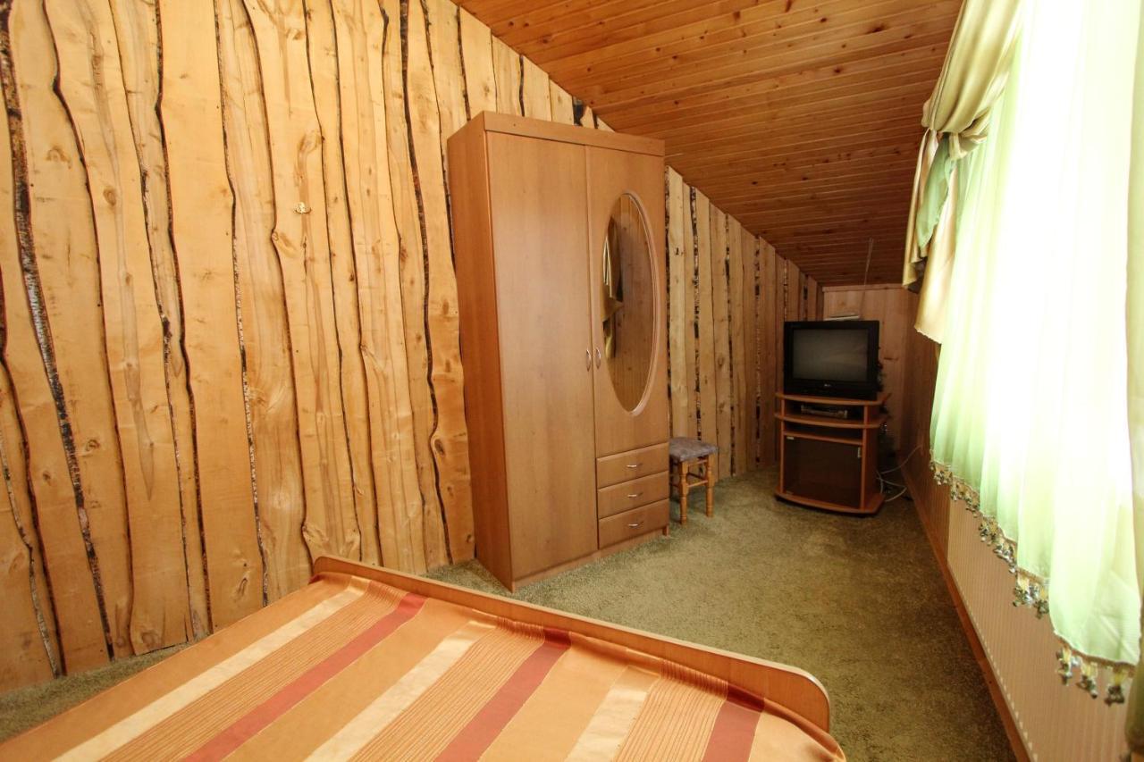 Complex "Shum Lisu" Appartement Tatariv Buitenkant foto